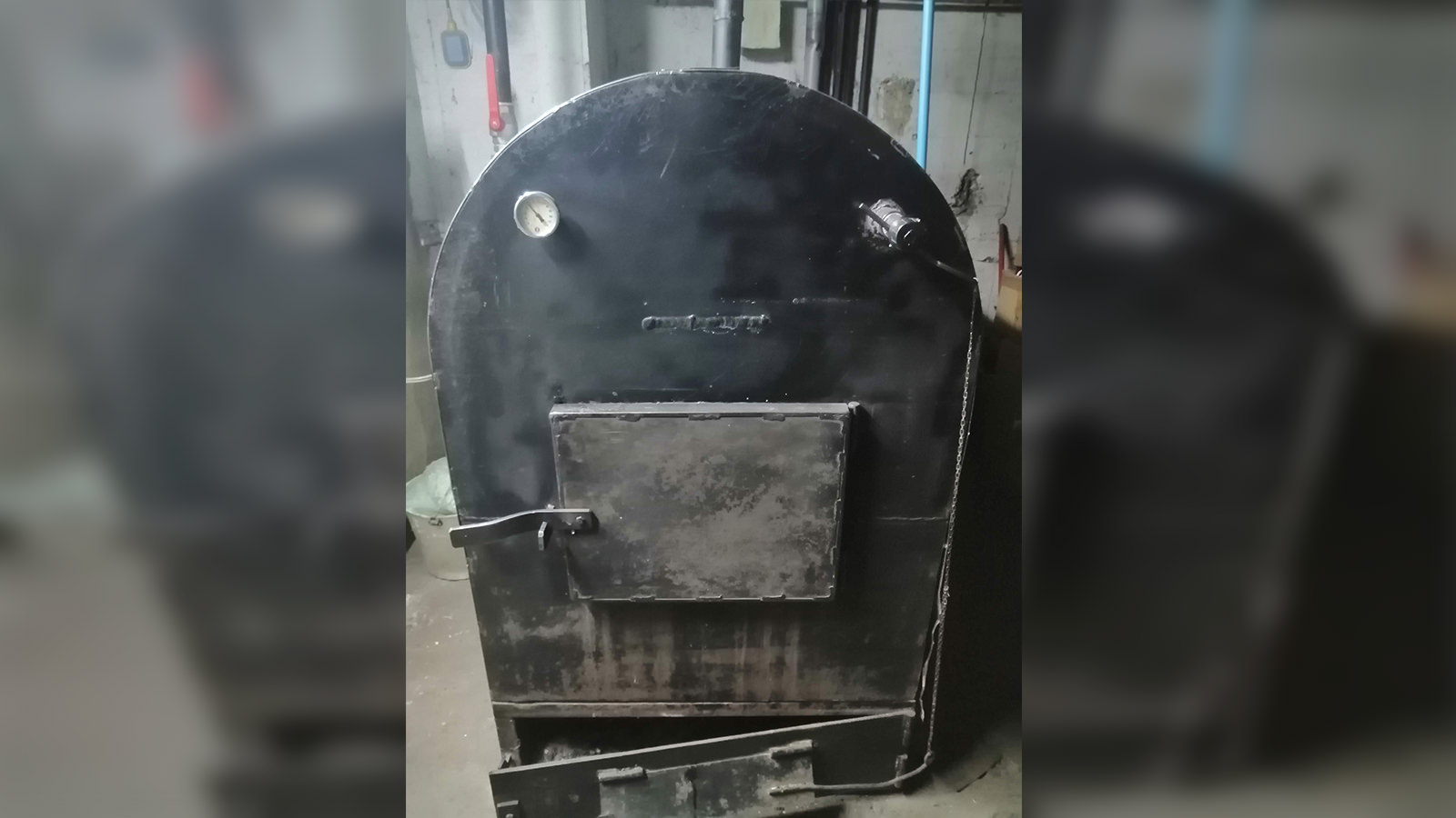 Quemador a pellet instalado por SERFRAL